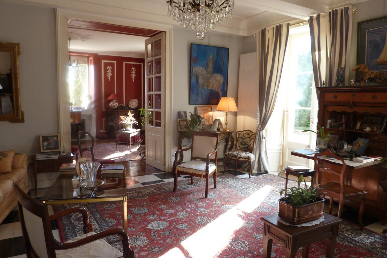 Chateau La Hussardiere Dampierre-sur-Salon Luaran gambar