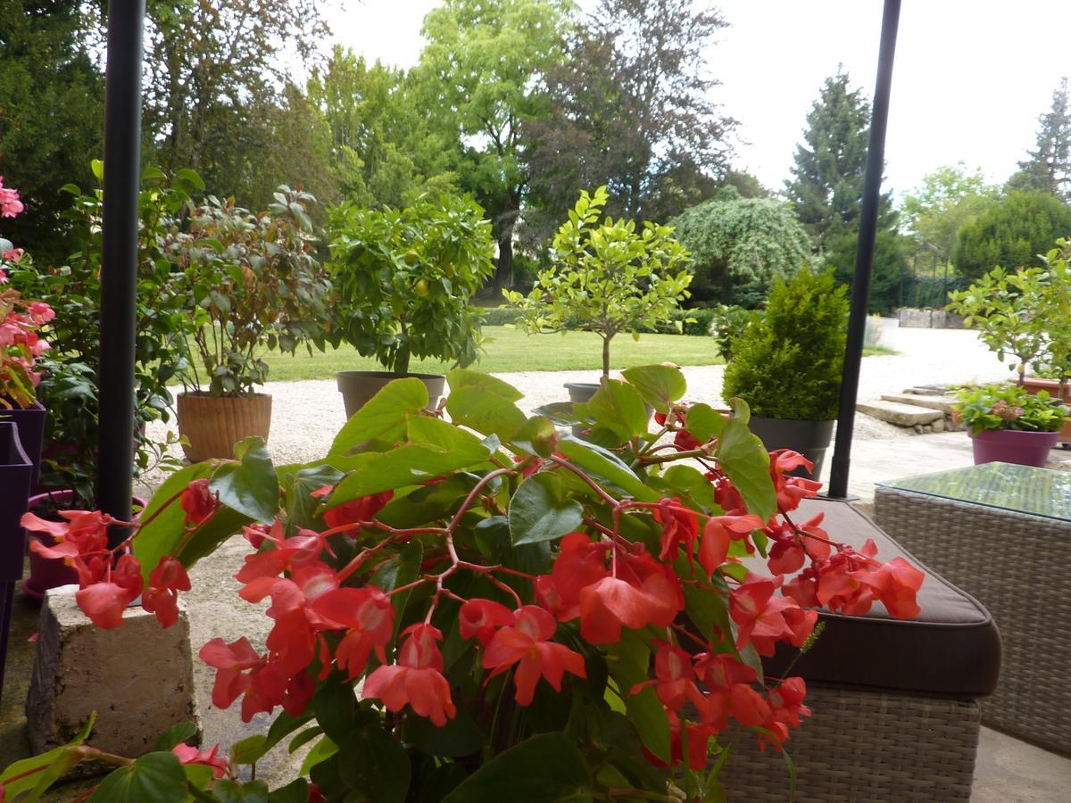 Chateau La Hussardiere Dampierre-sur-Salon Luaran gambar